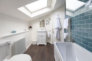 Bathroom - click for photo gallery